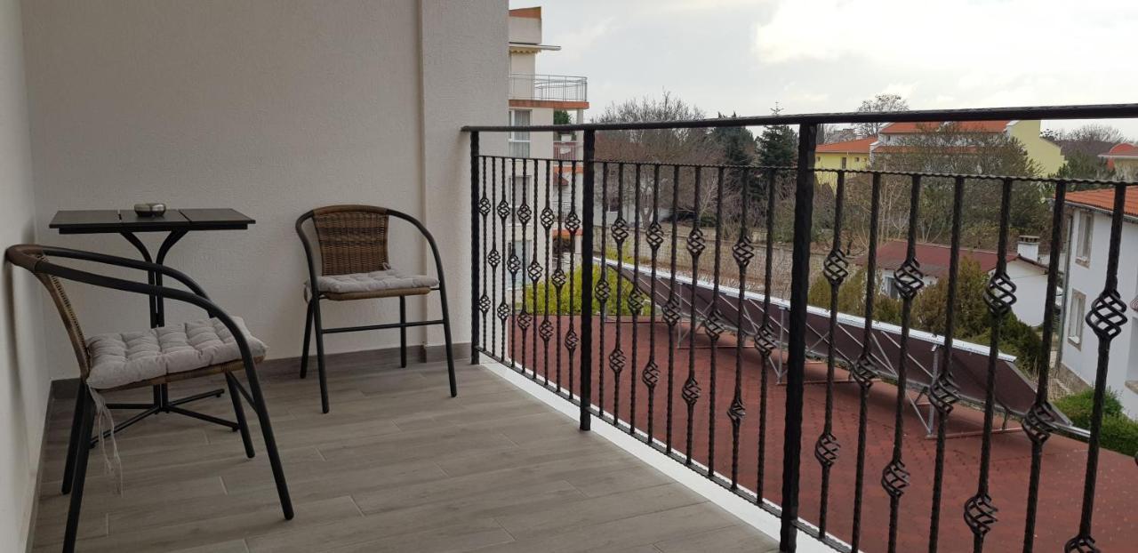 Olympus Plaza 4*