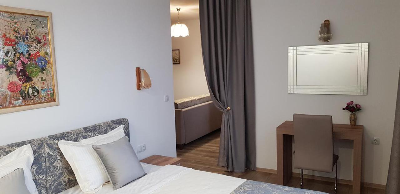 Olympus Plaza Hotel