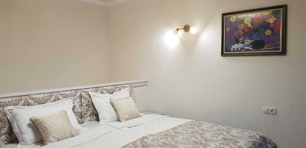 Olympus Plaza 4*